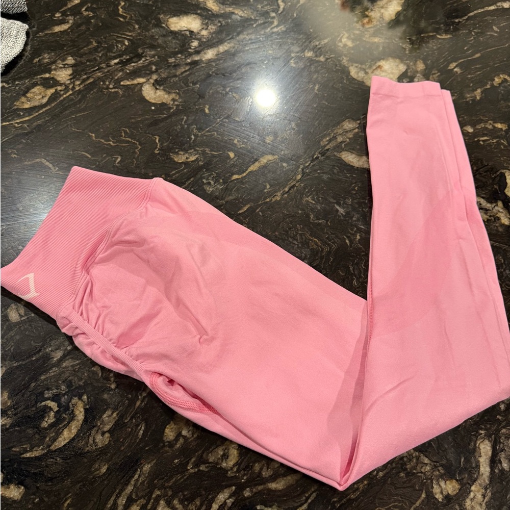 Pink leggings